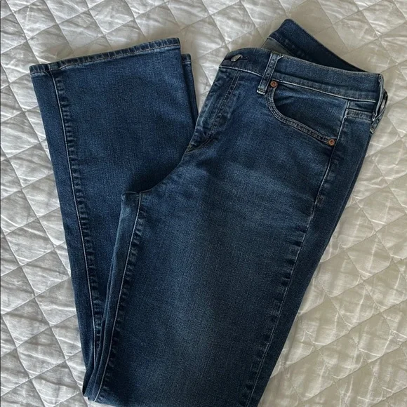 Gap Mid Rise Baby Boot Jeans - Picture 4 of 5